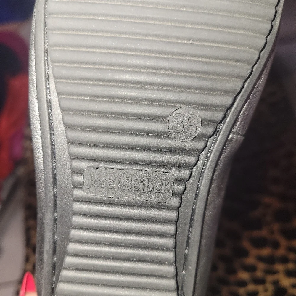 Josef Seibel Women's Black and Gray Shoes Size # 8